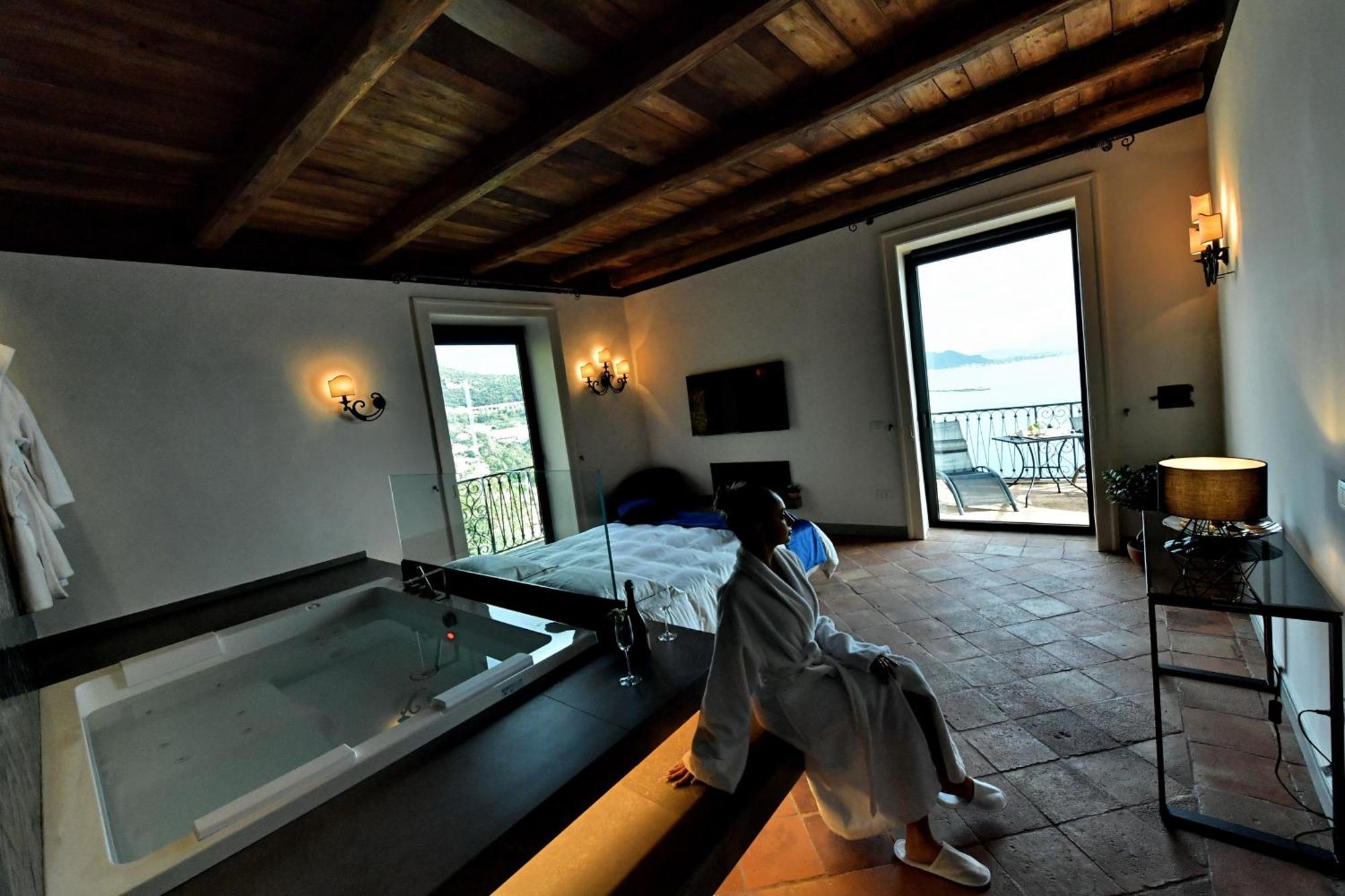 In Costa Relais & Luxury Suites Vietri Eksteriør bilde